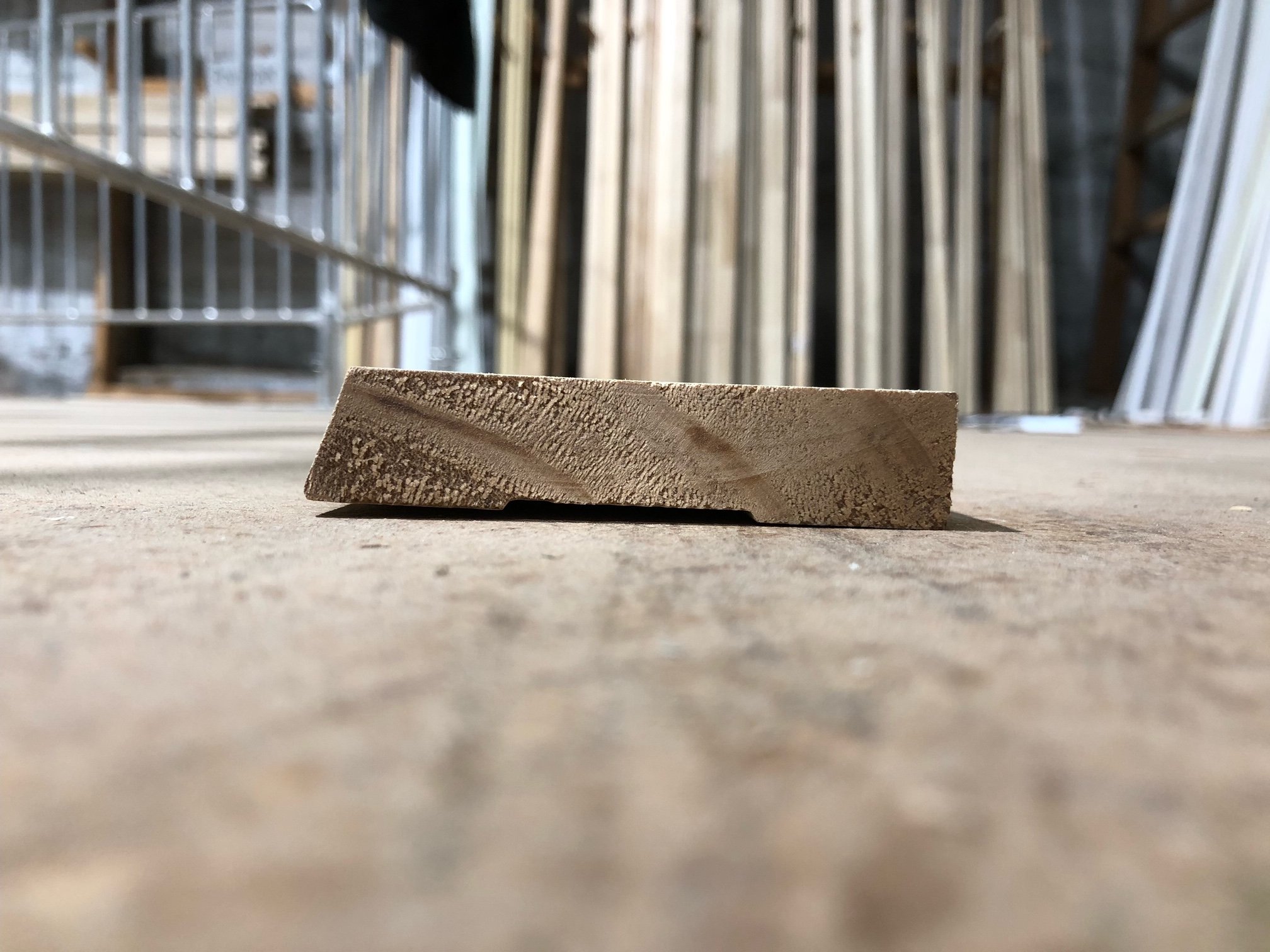 Bevel Architrave 85x18 - 74m stock