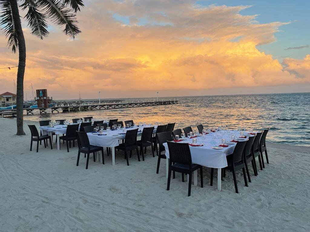 Rehearsal dinner on the beach