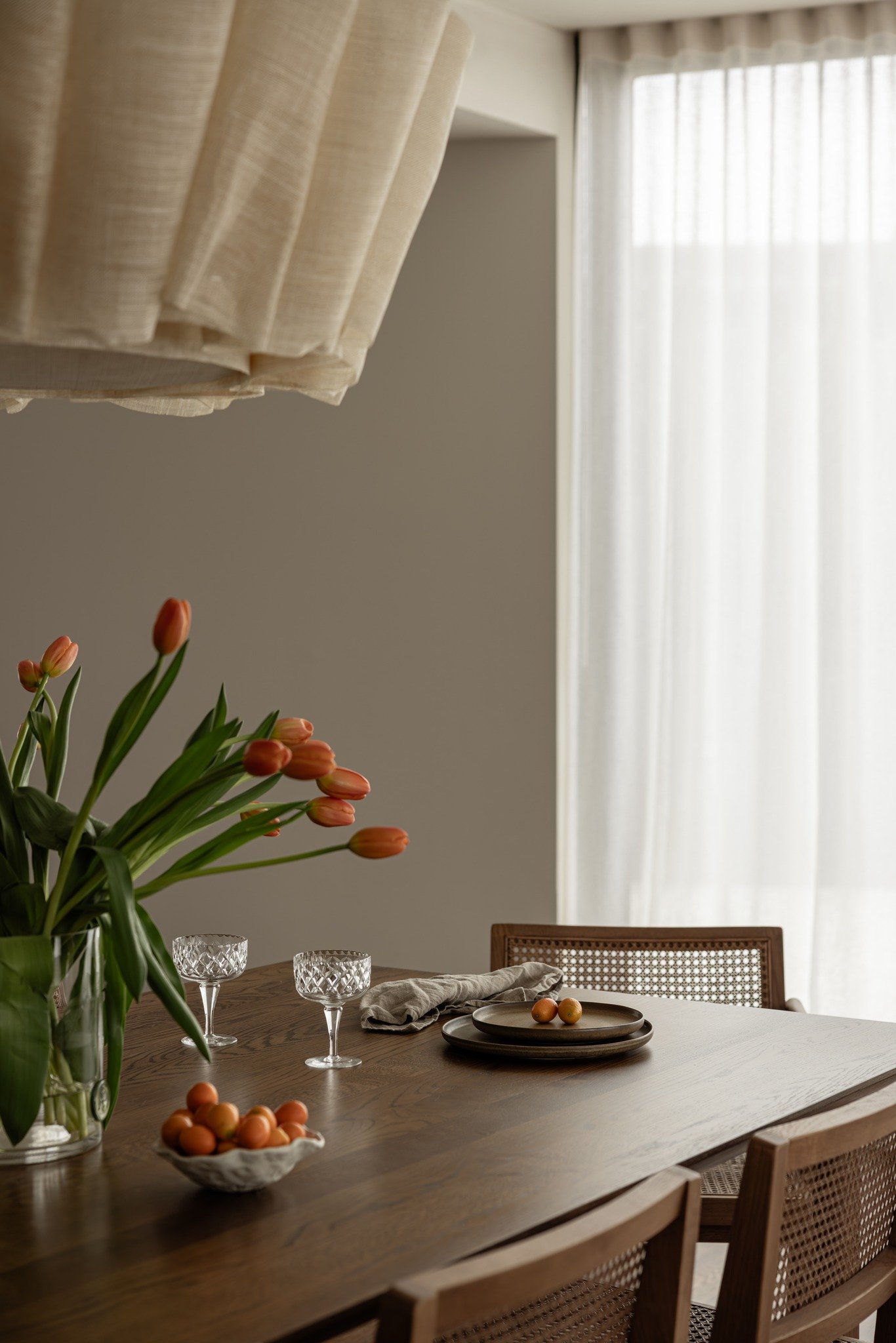 We love working with all our partners like@_bonemade . The natural stone, warm timber and hand-crafted details came together to create a space that feels calm, considered and timeless. Built with intent by KRBS.
#northernbeachesbuilds #northernbeache