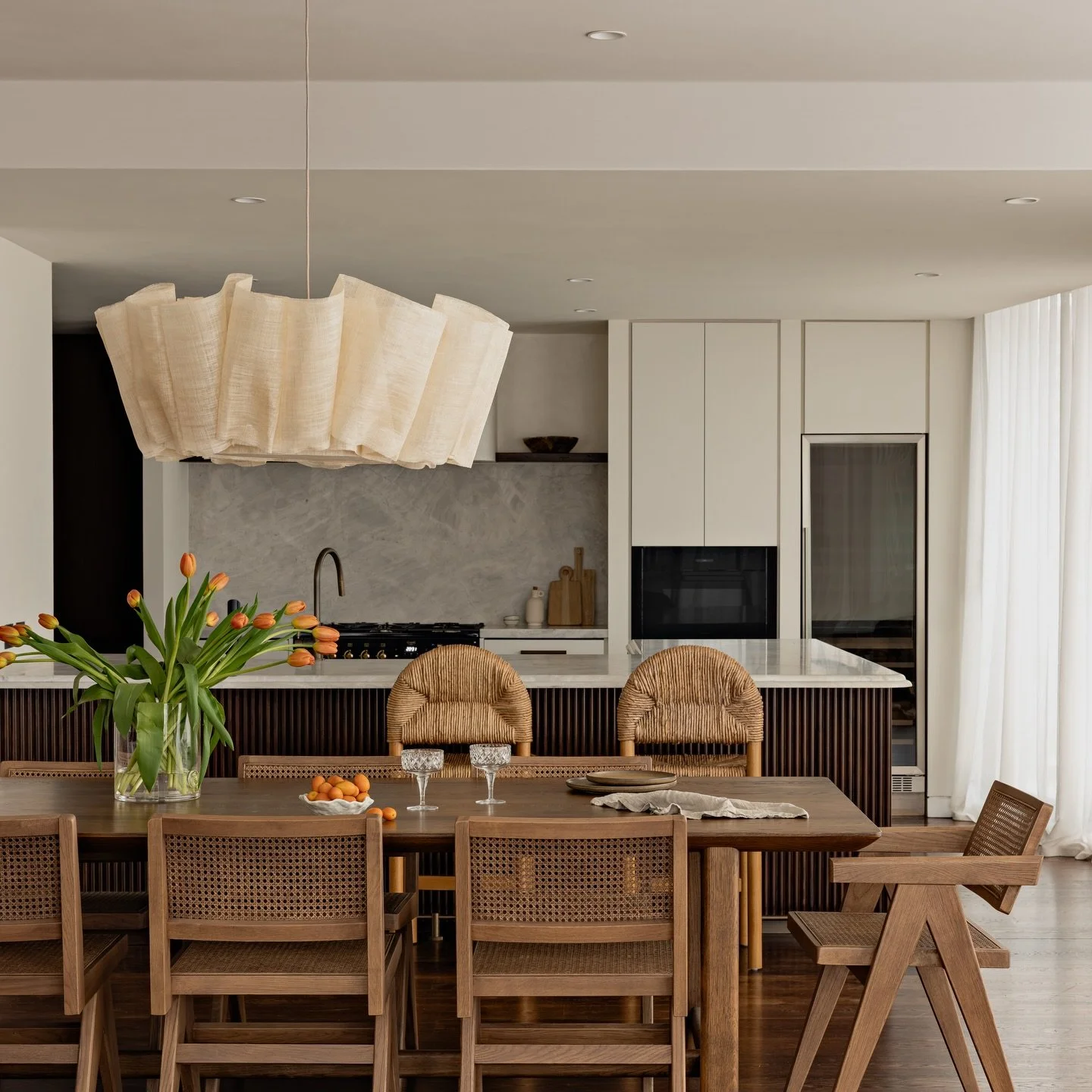 Natural textures, clean lines and considered detail &mdash; a dining space that reflects the craftsmanship and balance at the heart of every Keith Root Building project. @_bonemade #keithrootbuilding
