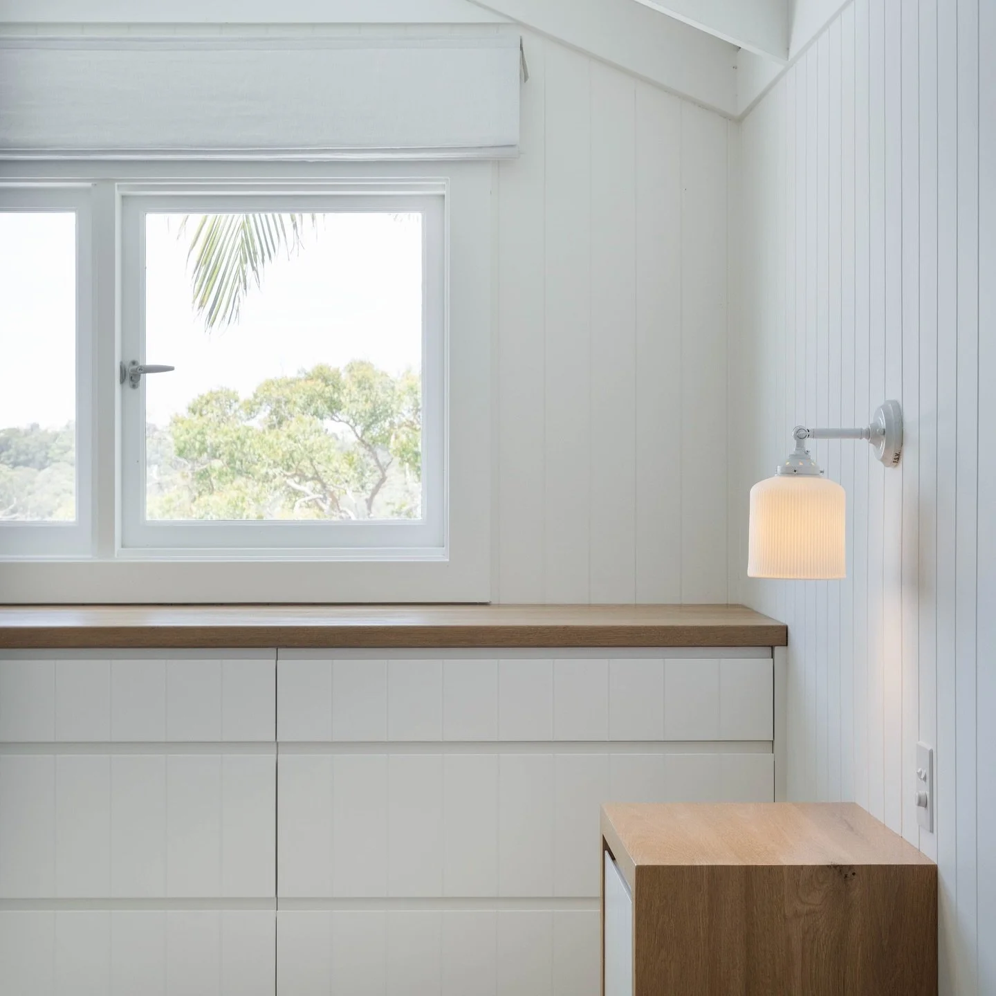 Soft coastal light, warm timber tones and custom joinery coming together to create a calm and practical bedroom retreat. Simple details done well.
