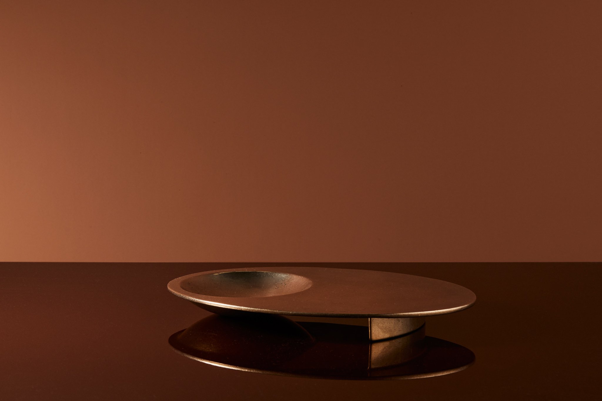 Corbet_Kepler_Tray_Angled_02.jpg