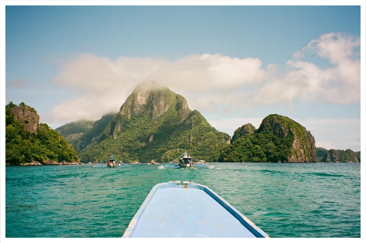 One more from El Nido, Palawan // September 2023
&bull;
#shotonkodak