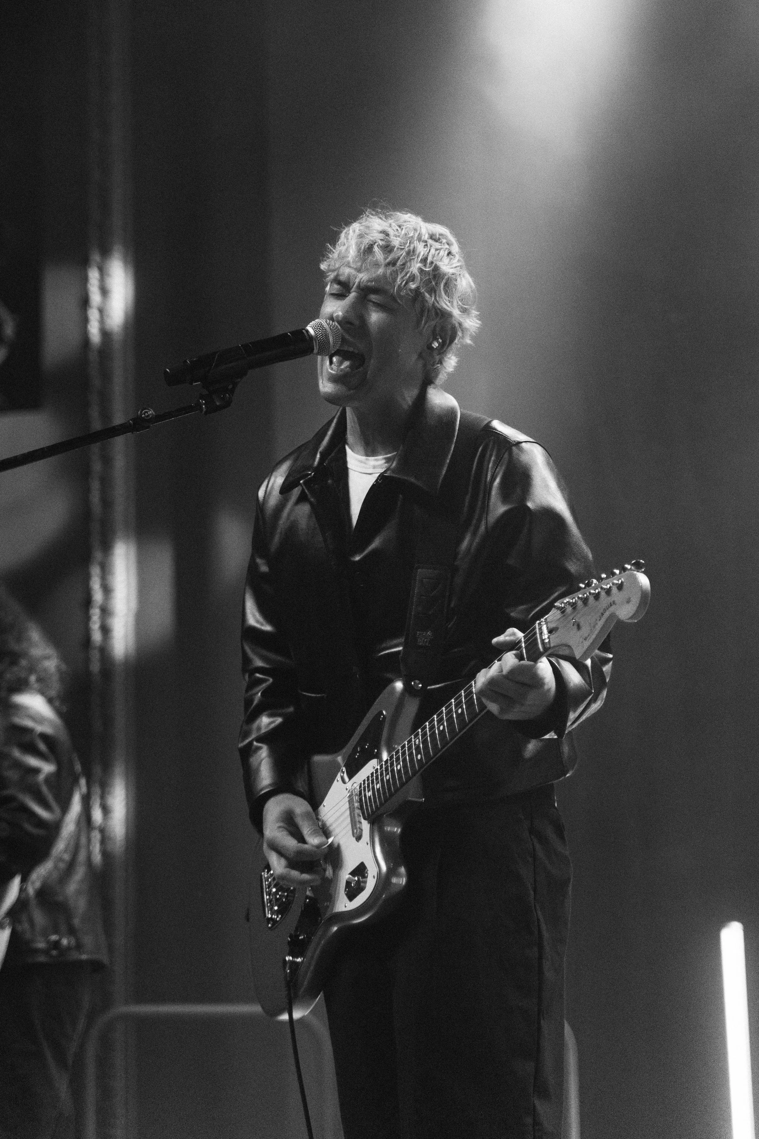 last dinosaurs-19.jpg