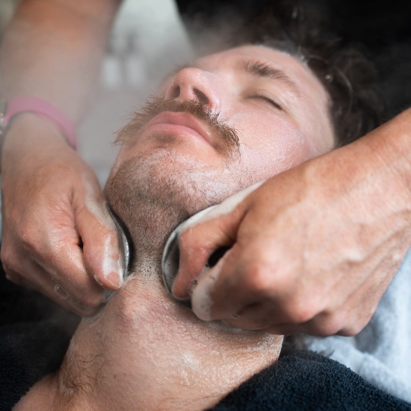 Steam. Scrub. Slicke. 
&bull;
Dieter&rsquo;s Pamper Package features a luxe facial, complementing your haircut and beard grooming. Using Australian made and botanical rich products, each facial is personalised specifically to your skin type. 
&bull;
