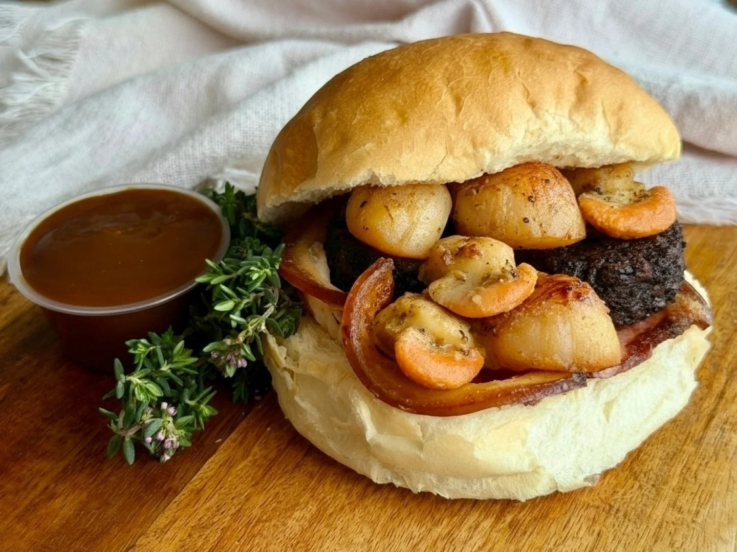 A fit and proper roll for Father&rsquo;s Day 🥓🦐

This weekend, we&rsquo;re serving up grilled scallops, locally smoked bacon and black pudding with our savoury herb butter in a fresh roll.

Prefer prawns? We&rsquo;ve got you covered &mdash; grilled