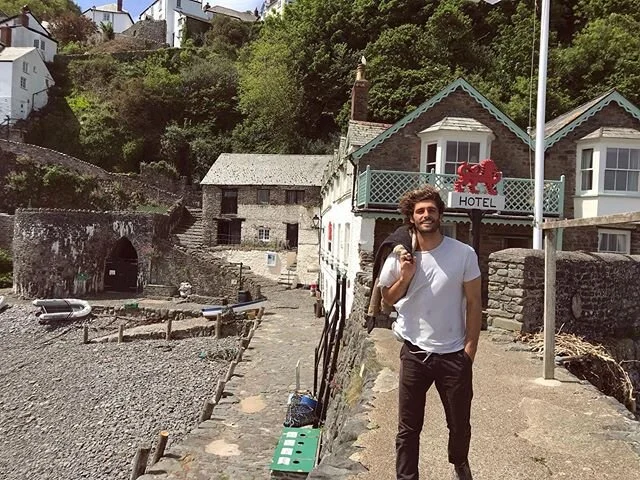 Epic waves and beautiful walks with a beautiful human @lucycsurf ⚡️🤙🏽🏌️&zwj;♂️