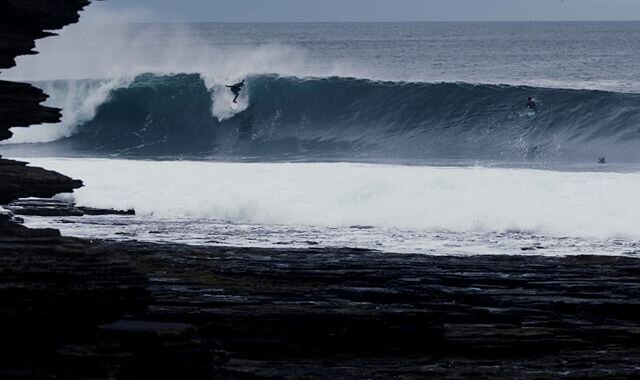 Can&rsquo;t wait to get back into some real waves soon! So close I can almost taste it! @quintenjacobsphoto -
@greenoverhead @dakine_surf