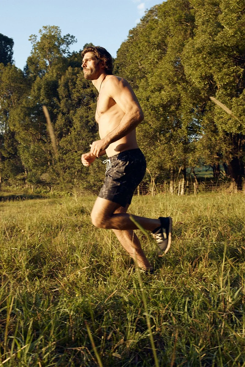 Access-Adventure-Productions-2025-06-Huckberry-Wellen-Shorts-web-soc-01.jpg