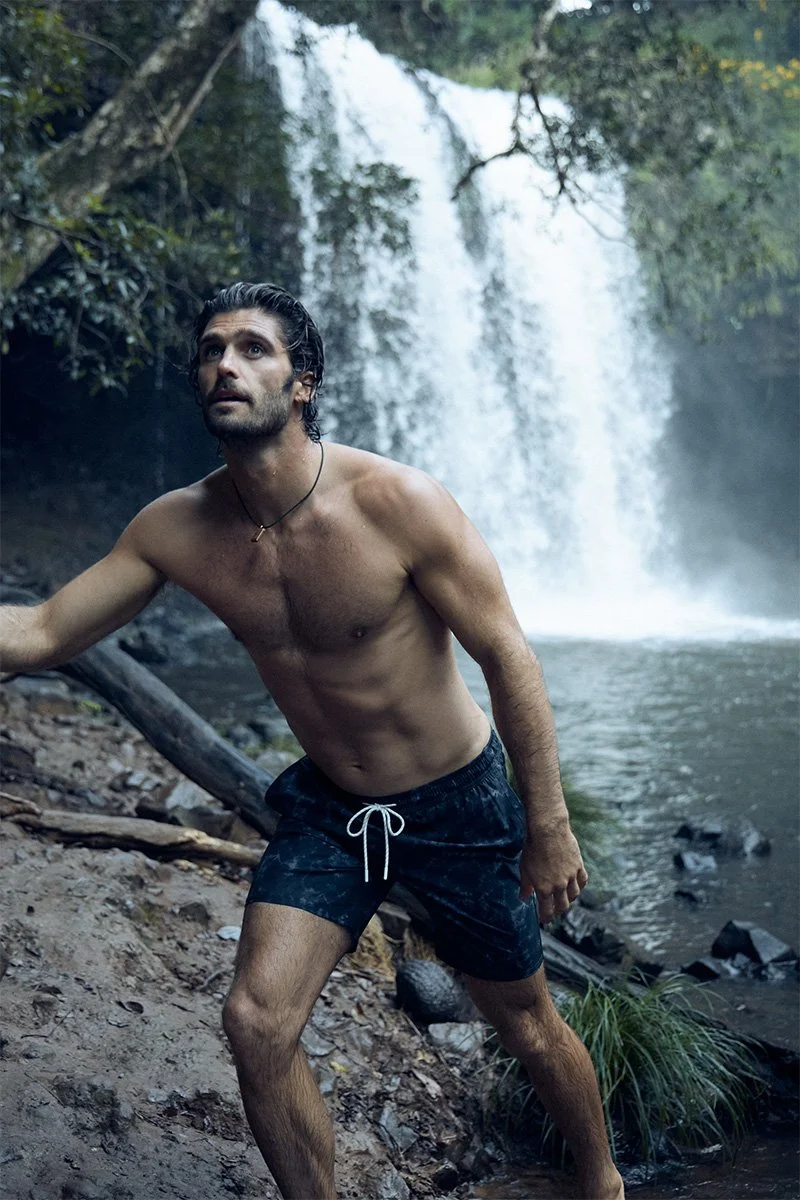 Access-Adventure-Productions-2025-06-Huckberry-Wellen-Shorts-web-soc-08.jpg