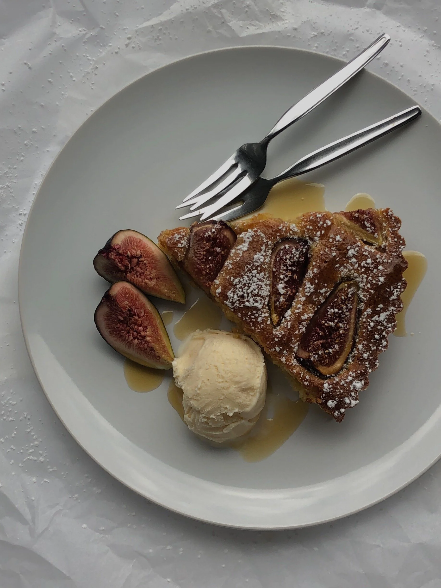 Easy Fig &amp; Almond Tart