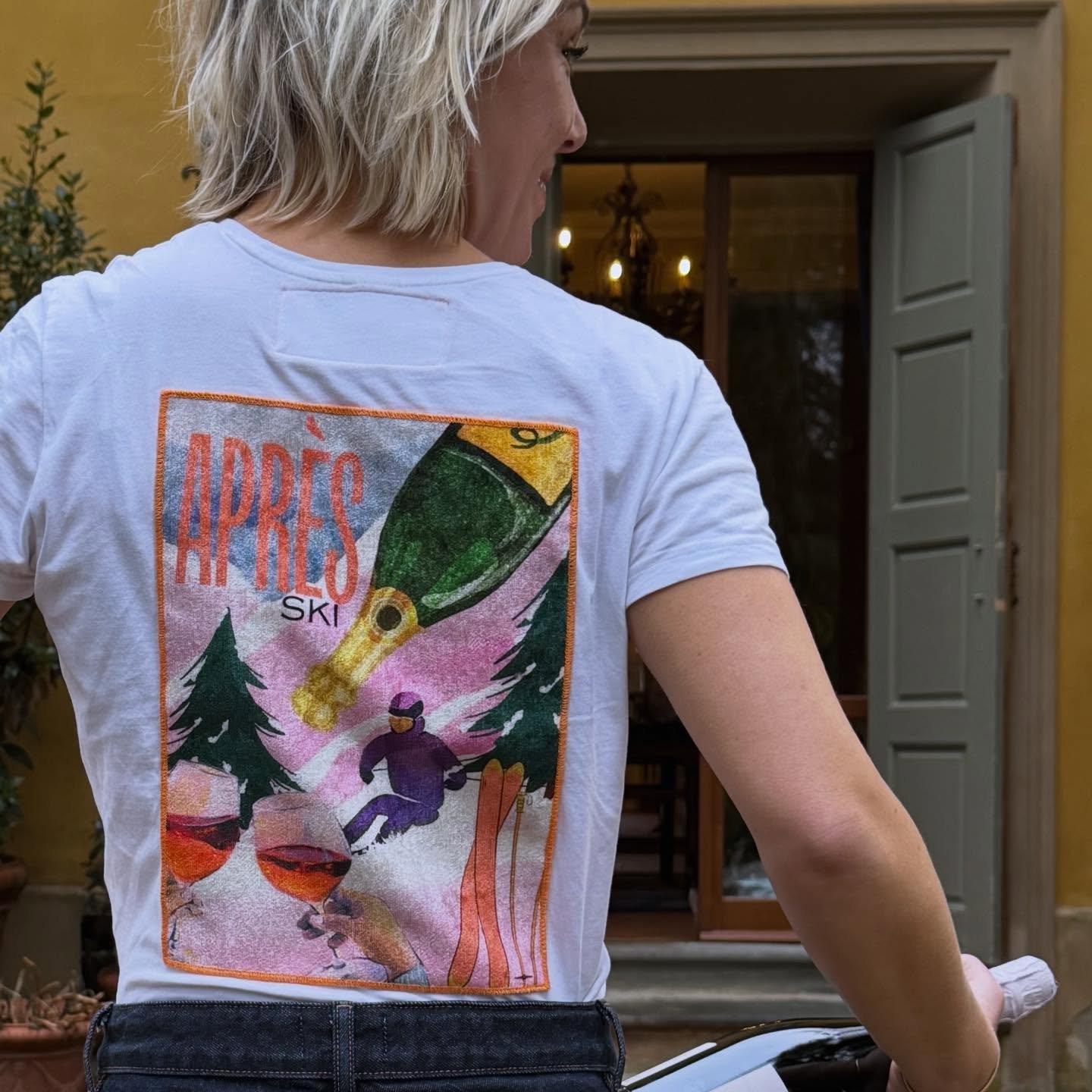 After ski ⛷️🌨️❄️
Or
After ski 🍷🎈

From after ski on the piste 🏔️
To after ski at La Festeggiata - bubbles are served, the wine in the cellar is doing great, the sun is shining 
And we are off to the Panzano Marked - a good idea after ski 😝