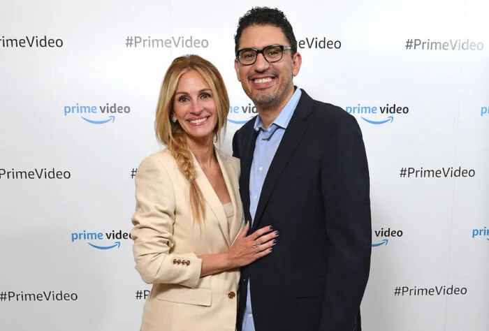 Sam-Esmail-Julia-Roberts-Homecoming-700x474.jpg