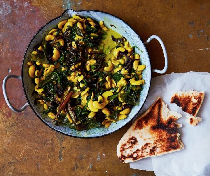 Cardamom and Black Pepper Cashew Spinach Curry