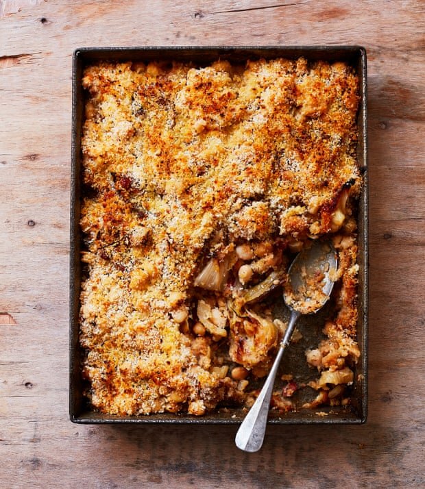 New-season Garlic, Fennel and Thyme Cassoulet