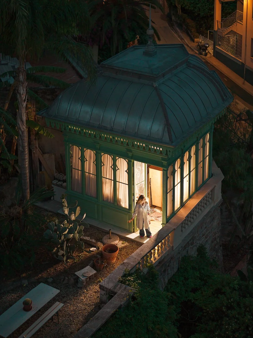 THE GARDEN HOUSE