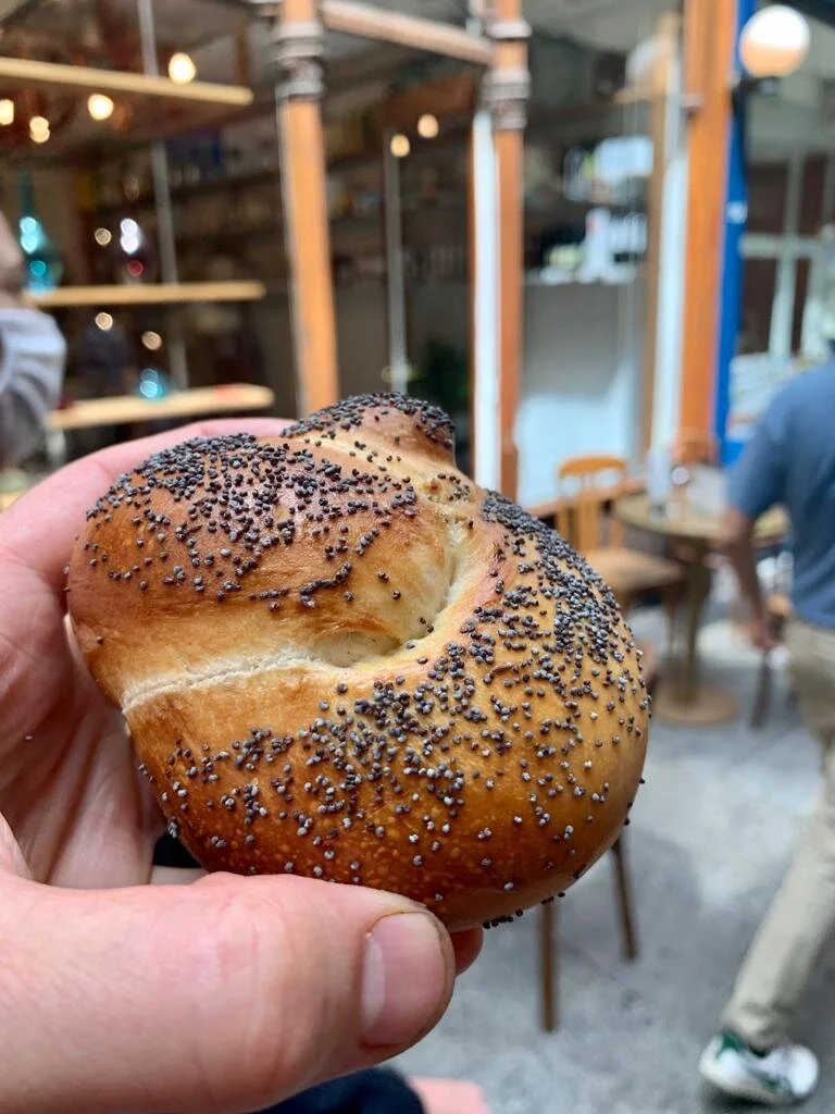 57302778-87F9-4D5F-B38C-800E41635218