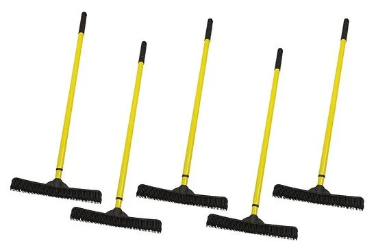 Pet Parents Say This Fur Removal Brush Is the 'Best Amazon Purchase' They’ve Ever Made