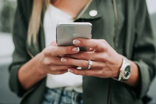 This Free App Sends You Gift Cards in Exchange for Your Shopping Receipts