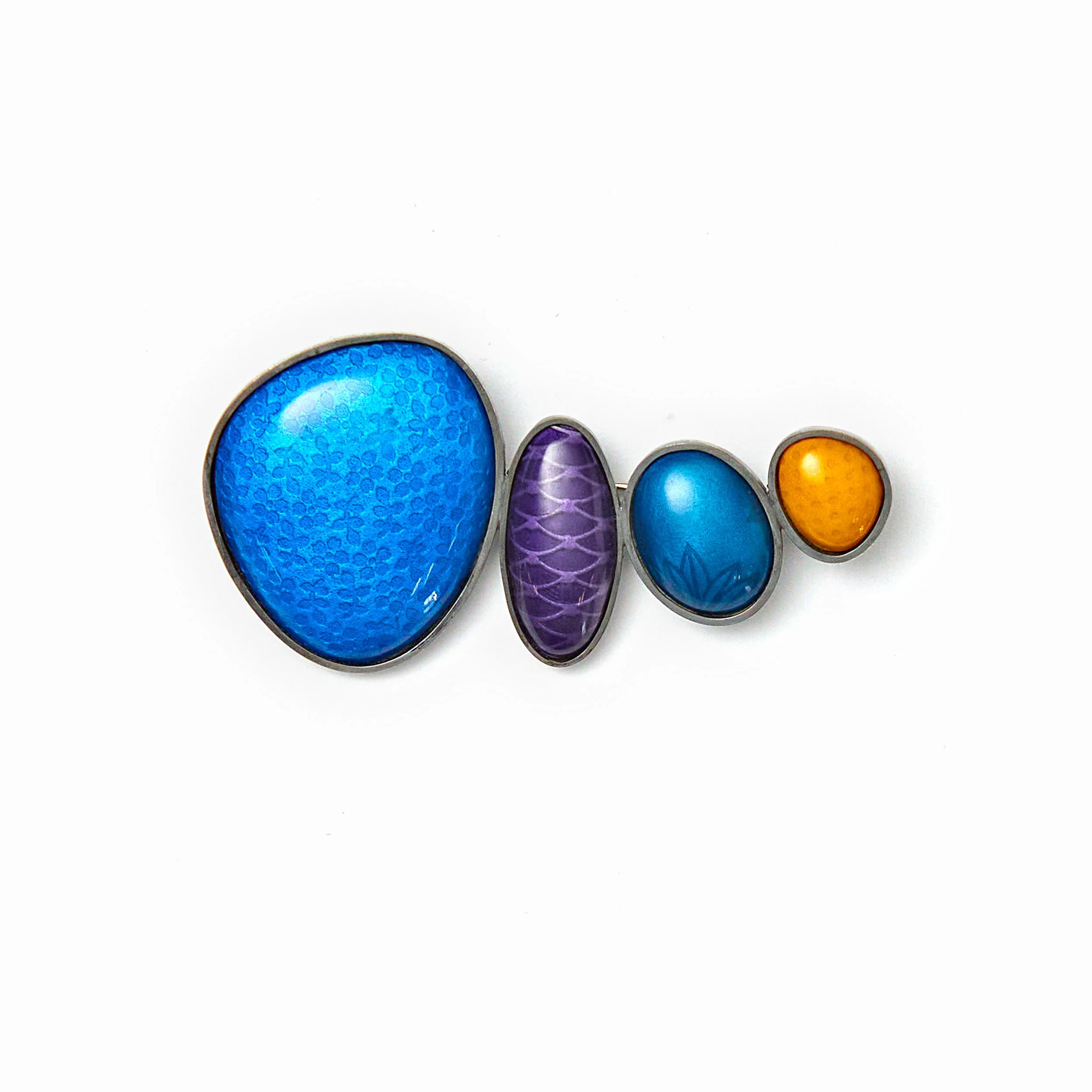 Large pebble brooch.jpg
