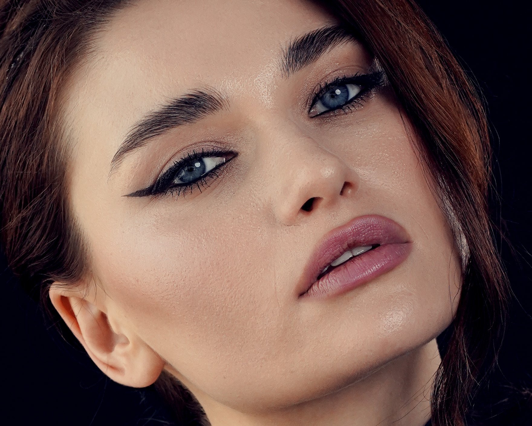 Halo lips, la tendenza make-up per labbra carnose e come comunicarla in video