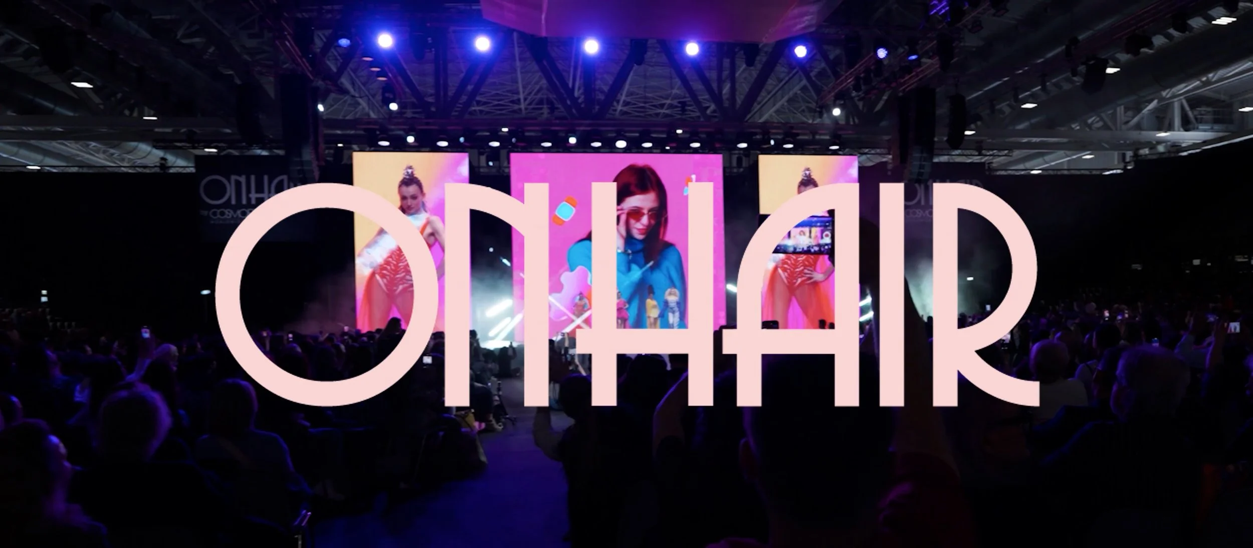 Progettare per i grandi schermi: La sfida tecnica dietro il video intro di ON HAIR a Cosmoprof