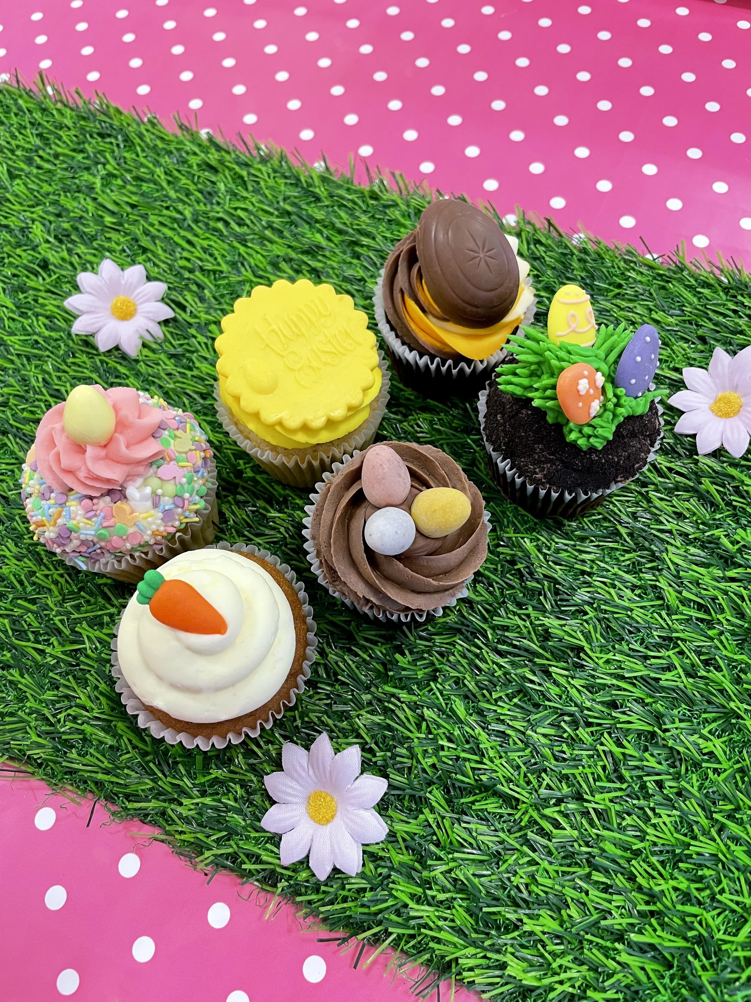 Easter Cupcake Gift Box