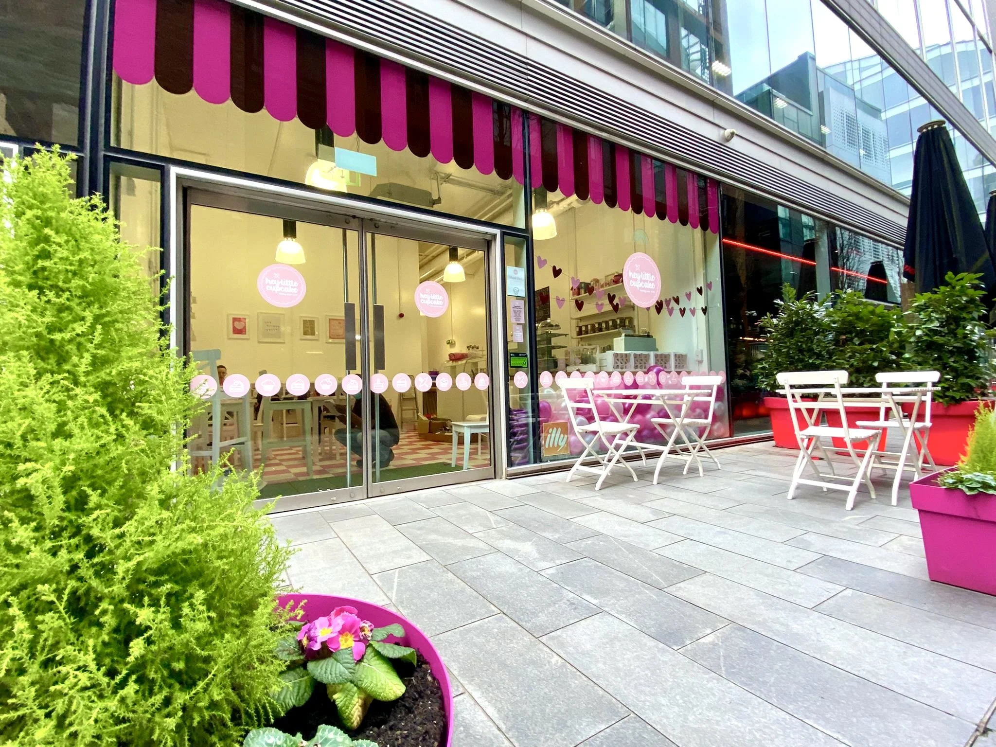 hey little cupcake bakery manchester cafe and cake shop