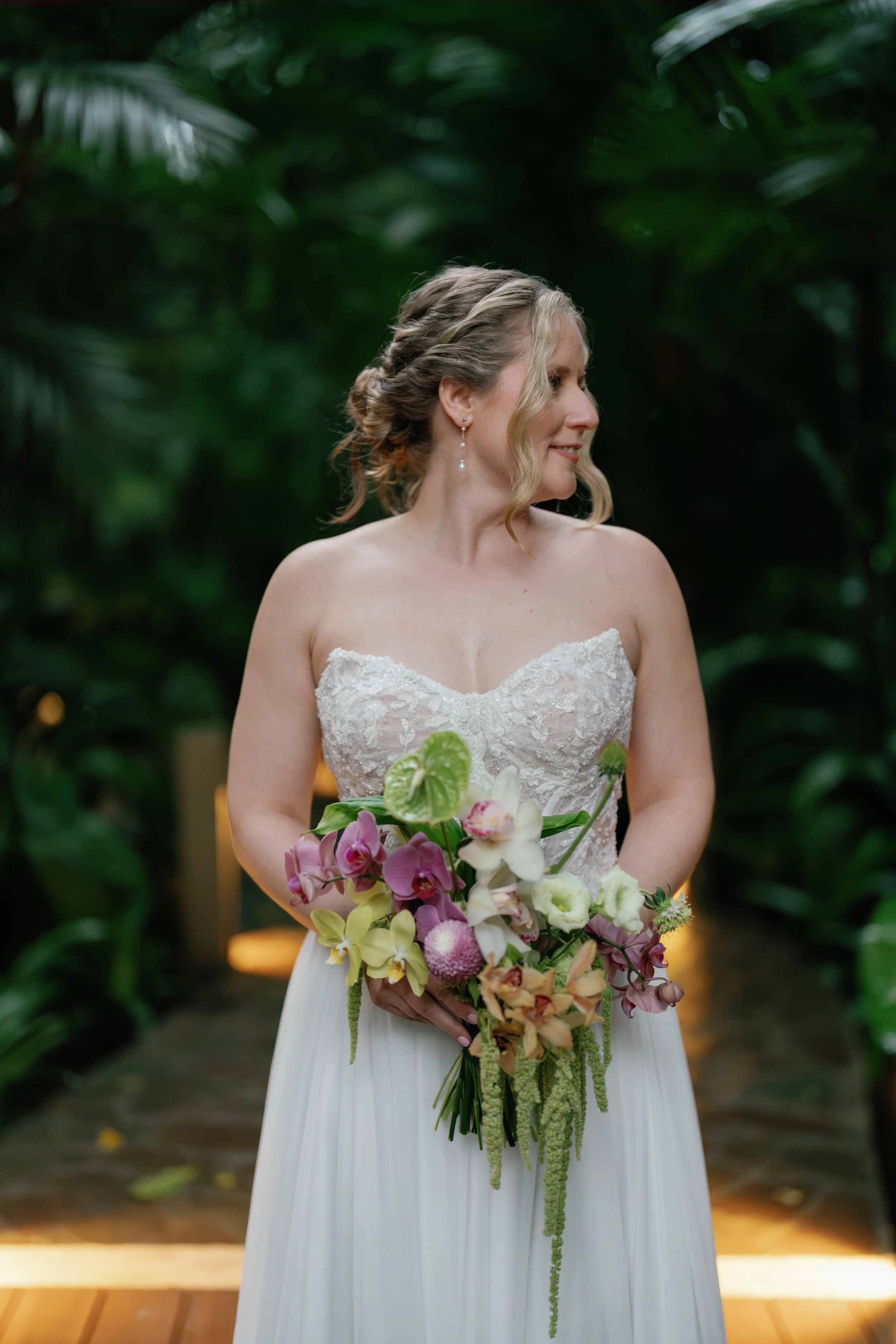 Bridal bouquet created for a rainforest wedding in La Fortuna.