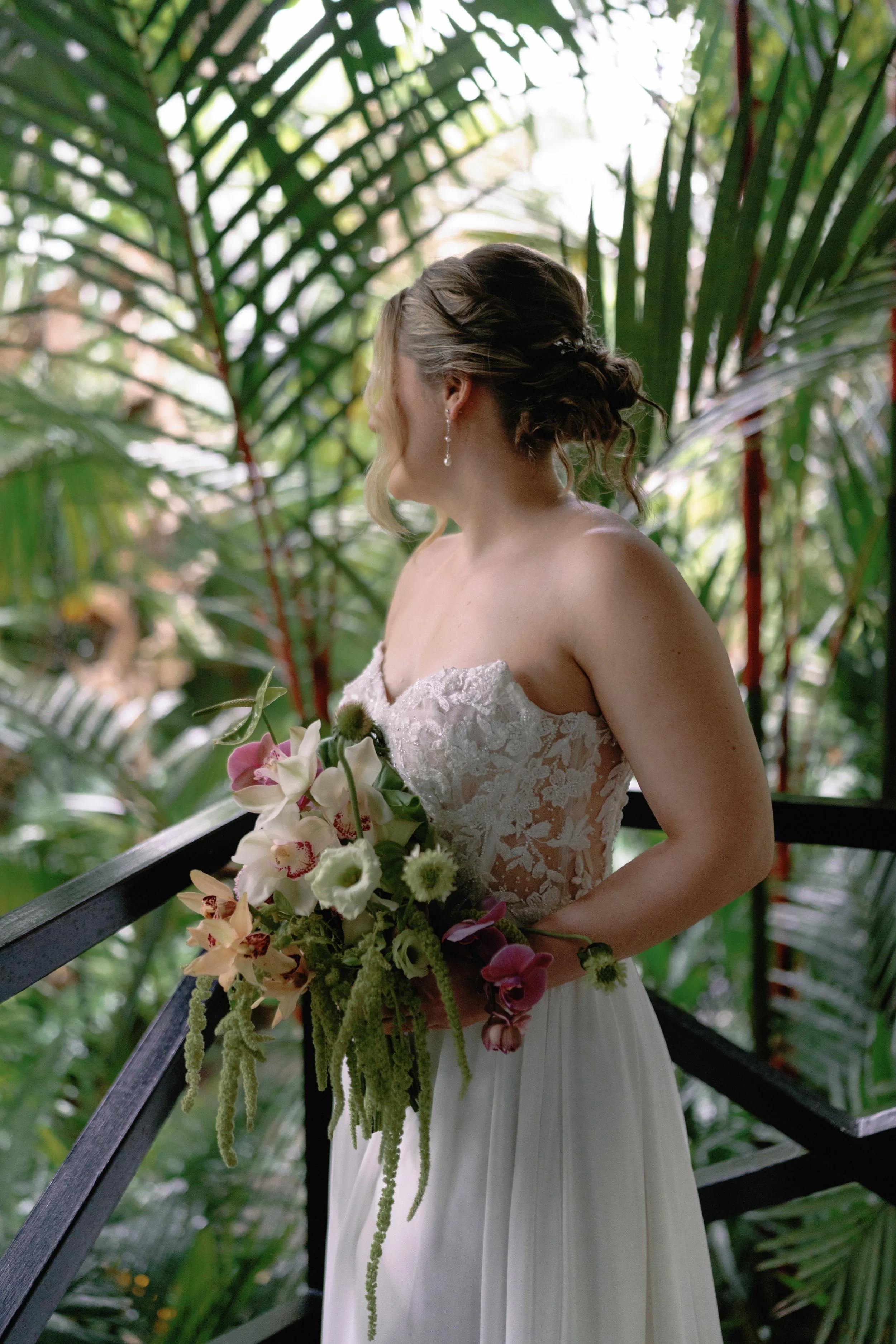 Elegant wedding bouquet with organic flowers and greenery in Costa Rica.
