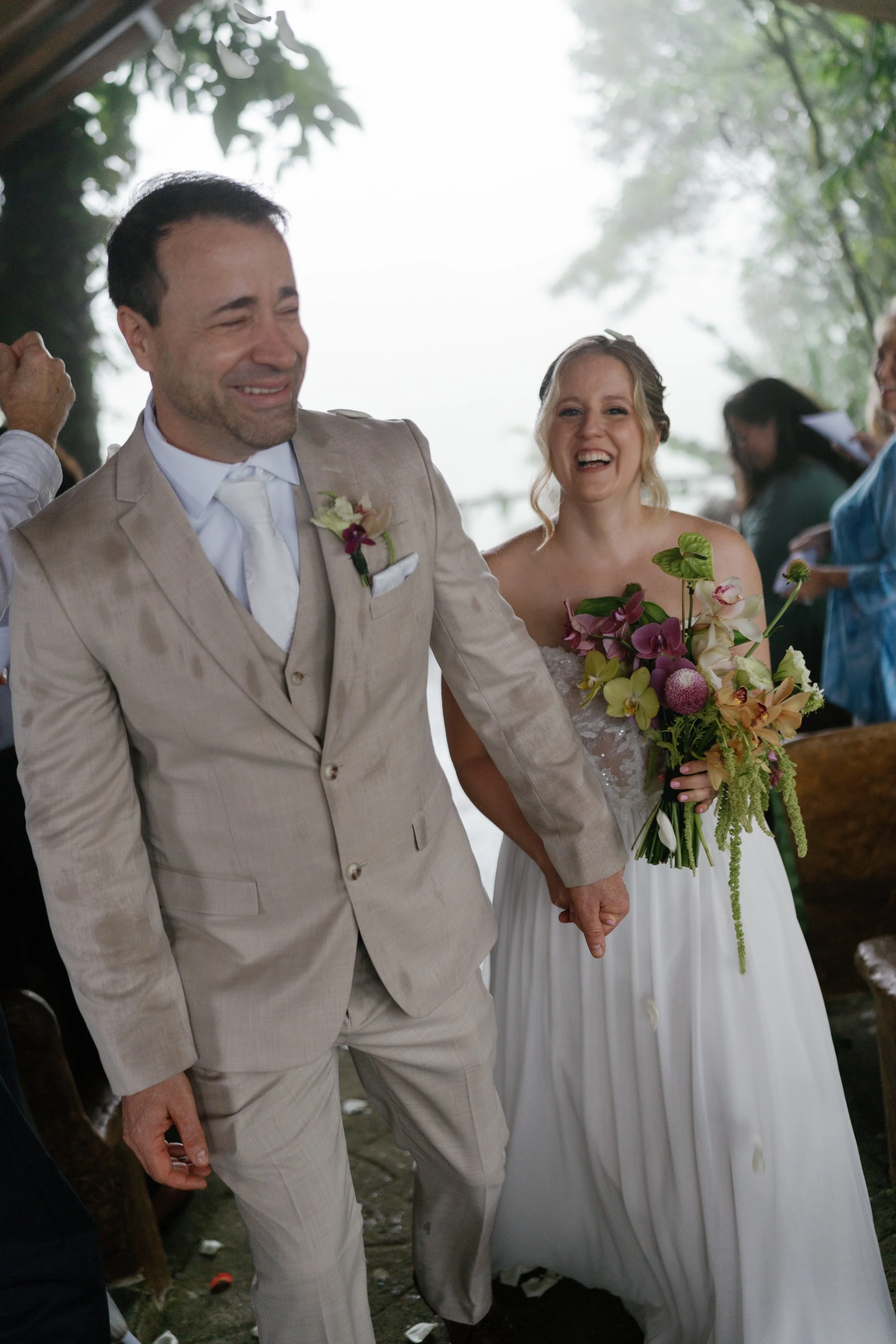 Wedding reception surrounded by lush rainforest scenery in La Fortuna, Costa Rica.