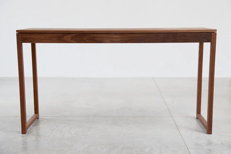 table_L_walnut1.jpg