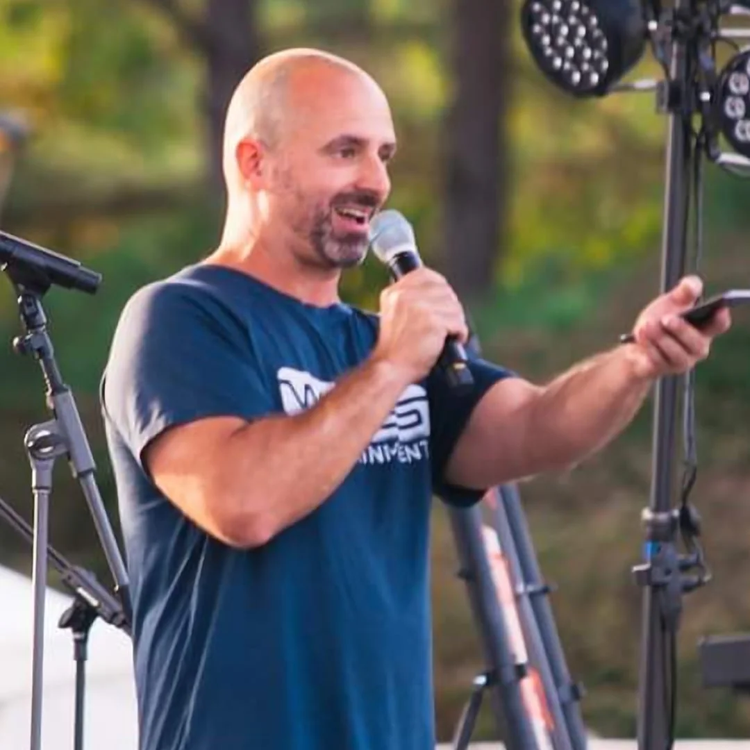 Why a Great Emcee Is the Difference Between a Good Conference and a Great One