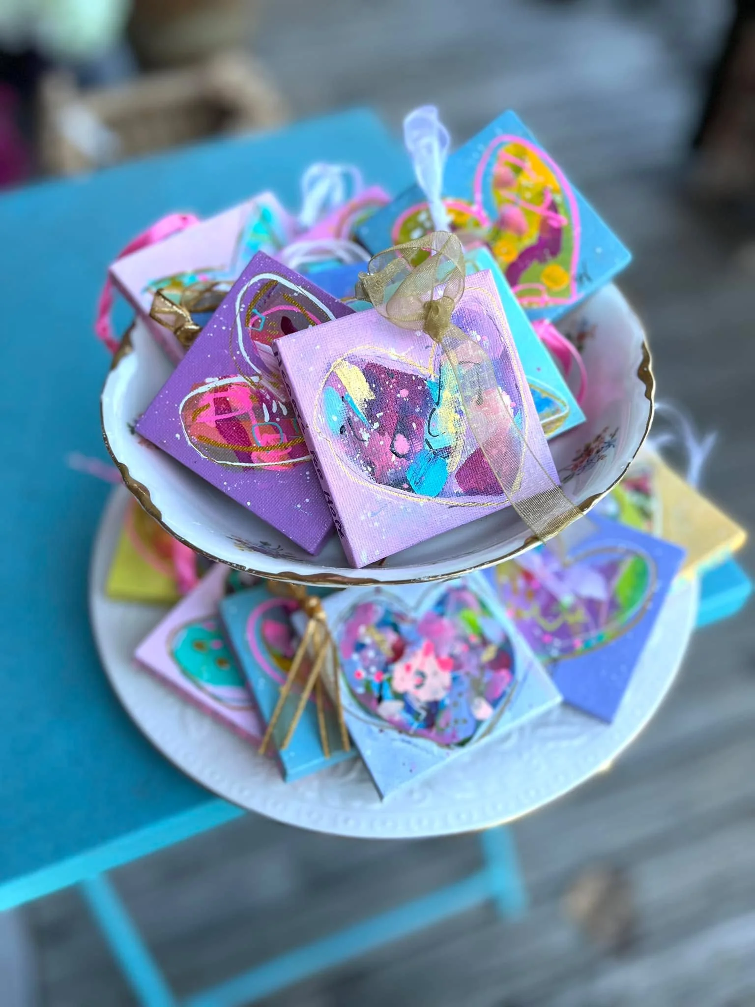 Getting ready for the holiday season - the Hearts for Hope ornaments are back. 
Proceeds from these sales go to the Alzheimer&rsquo;s Foundation in memory of my Dad. He was always so supportive of my art ventures and he loved coloring himself!! 
Thes