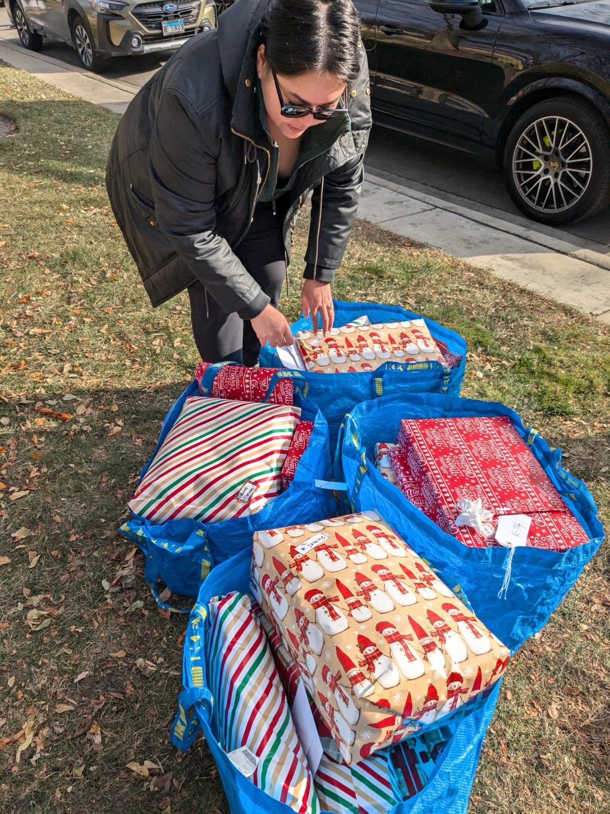 That’s a Wrap: Holiday Giving Program