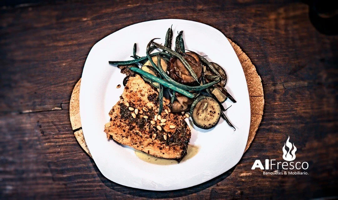 | Wedding at Finca las Rosas | Men&uacute; 3T Premium &amp; Mobiliario Vintage

Good food, good wine, good service nice decoration | That is all about!

#catering #banquetes #banquetesalfresco #bodas #wedding #weddingdecoration #bodadecoracion #decor