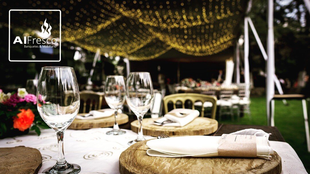 | Wedding at Finca las Rosas | Men&uacute; 3T Premium &amp; Mobiliario Vintage

Good food, good wine, good service nice decoration | That is all about!

#catering #banquetes #banquetesalfresco #bodas #wedding #weddingdecoration #bodadecoracion #decor