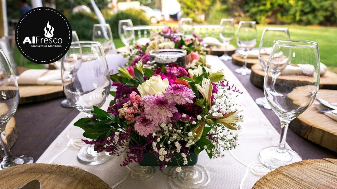 | Wedding at Finca las Rosas | Men&uacute; 3T Premium &amp; Mobiliario Vintage

Good food, good wine, good service nice decoration | That is all about!

#catering #banquetes #banquetesalfresco #bodas #wedding #weddingdecoration #bodadecoracion #decor