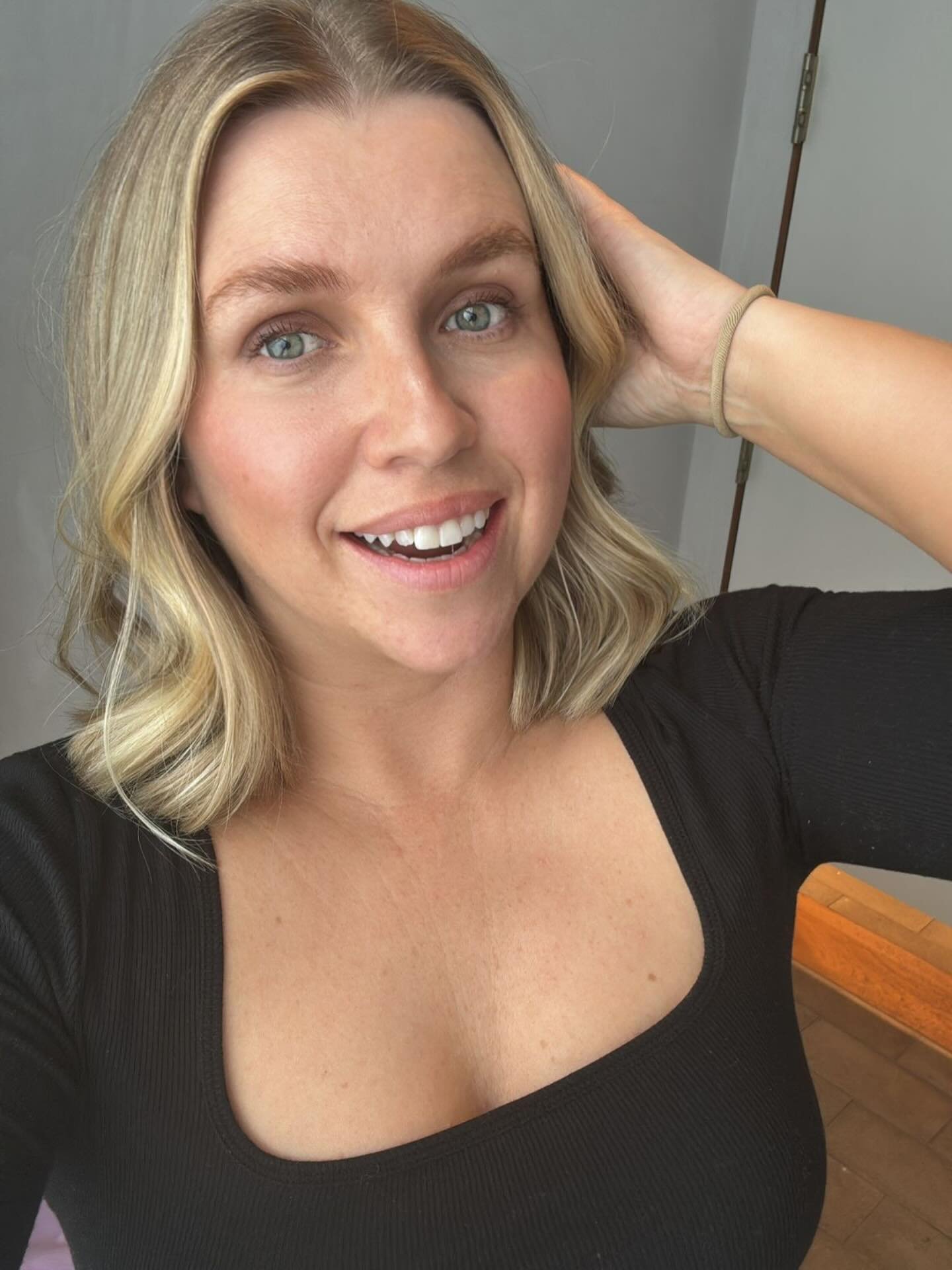 What feels better than a fresh tan on a Monday Morning? 
Not much! 

Donata is ✨glowing✨ today and is ready to tackle anything that comes her way 💪🏼💪🏼💪🏼

Book yours at livbellatanning.com