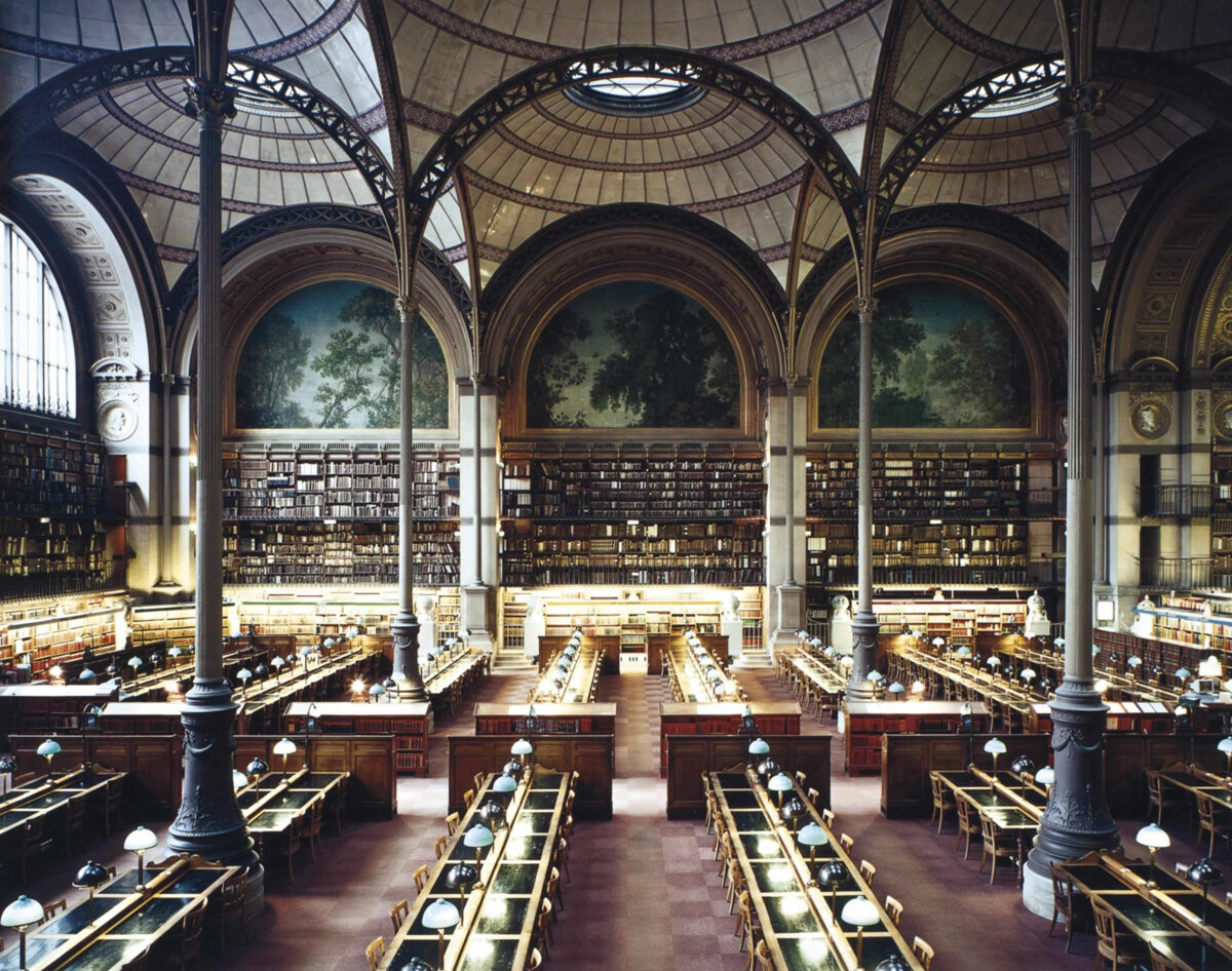 © Candida Hofer, Bibliotheque Nationale de France XXIII