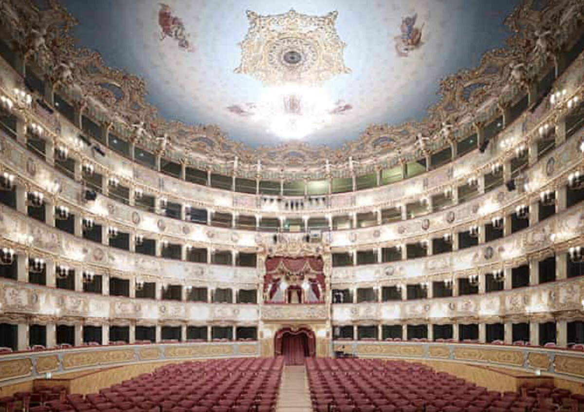 © Candida Hofer, Teatro La Fenice Venezia, 2011