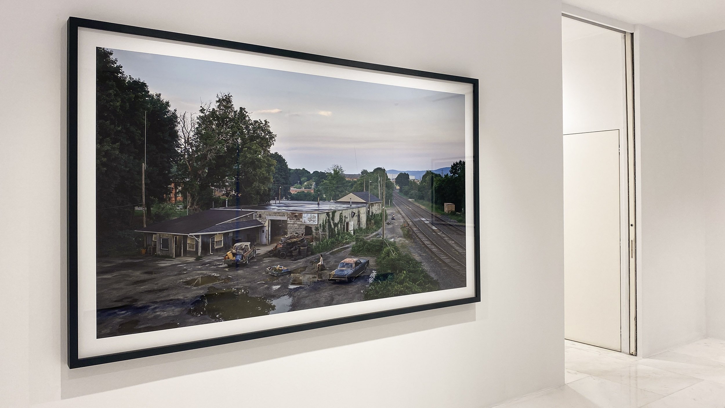 gregory_crewdson-exhibition-alketa_misja_photo4.jpg (Copy)