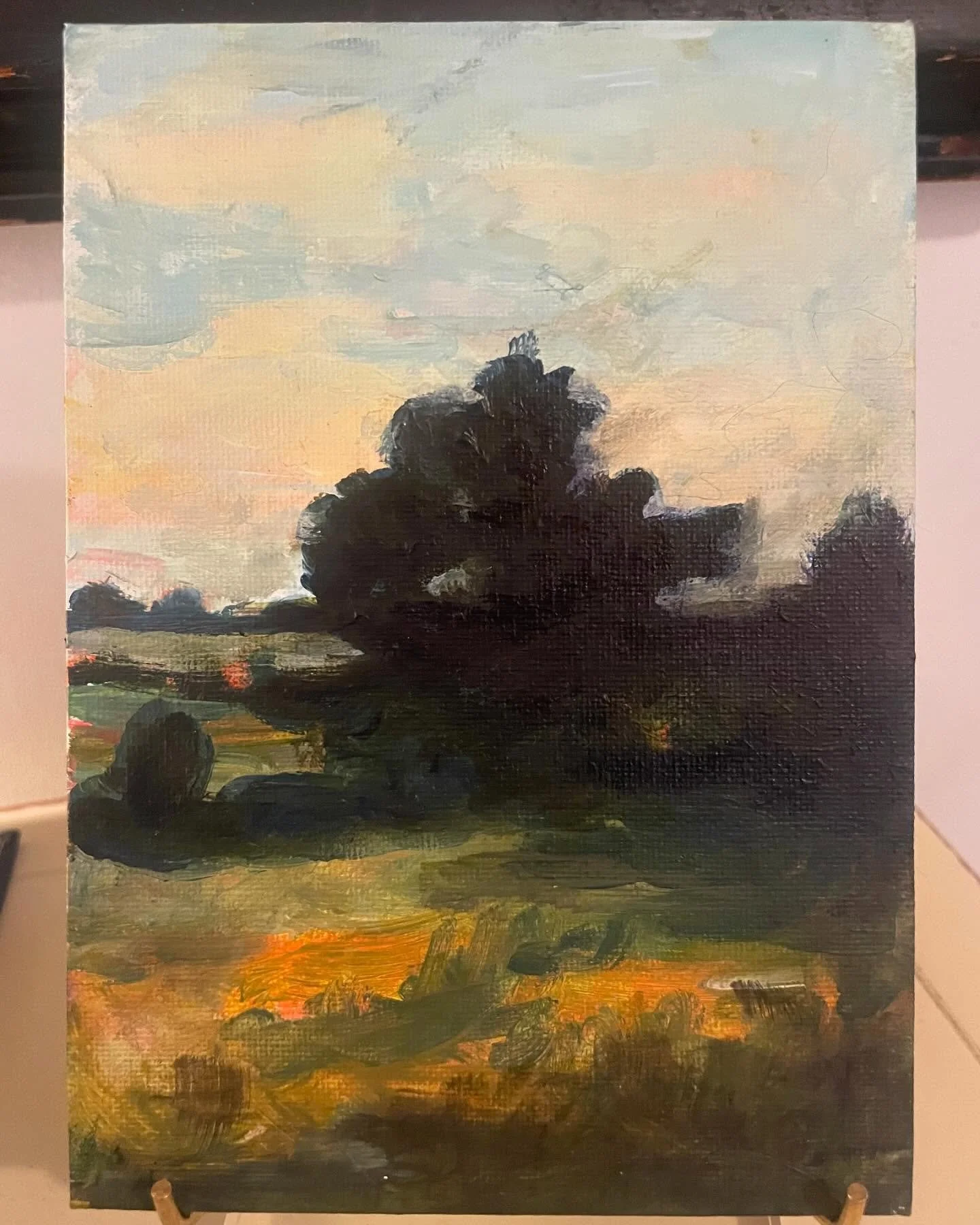 &ldquo;Solo Walk&rdquo; 5 x 7, acrylic on board sold with or without the brass and acrylic stand 💚 *sold