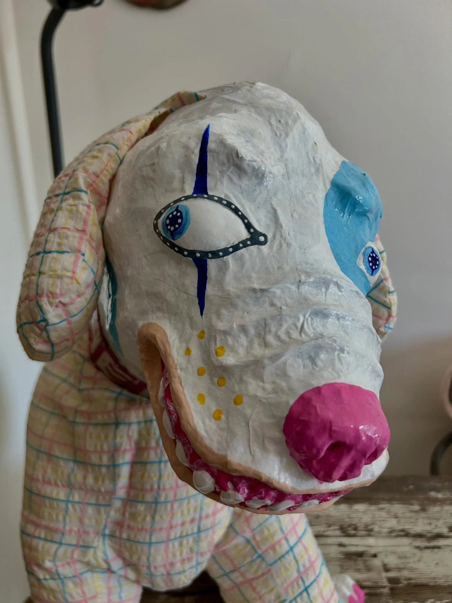 Reworked. Created a large dog torso in 2011 and packed in the box for a long time. The fabric is from 1960s. Later then I created a papier-mache head and paws 🐾 this year.
Completely done and ready to display at the gallery..! 
 #dogsofinstagram #do