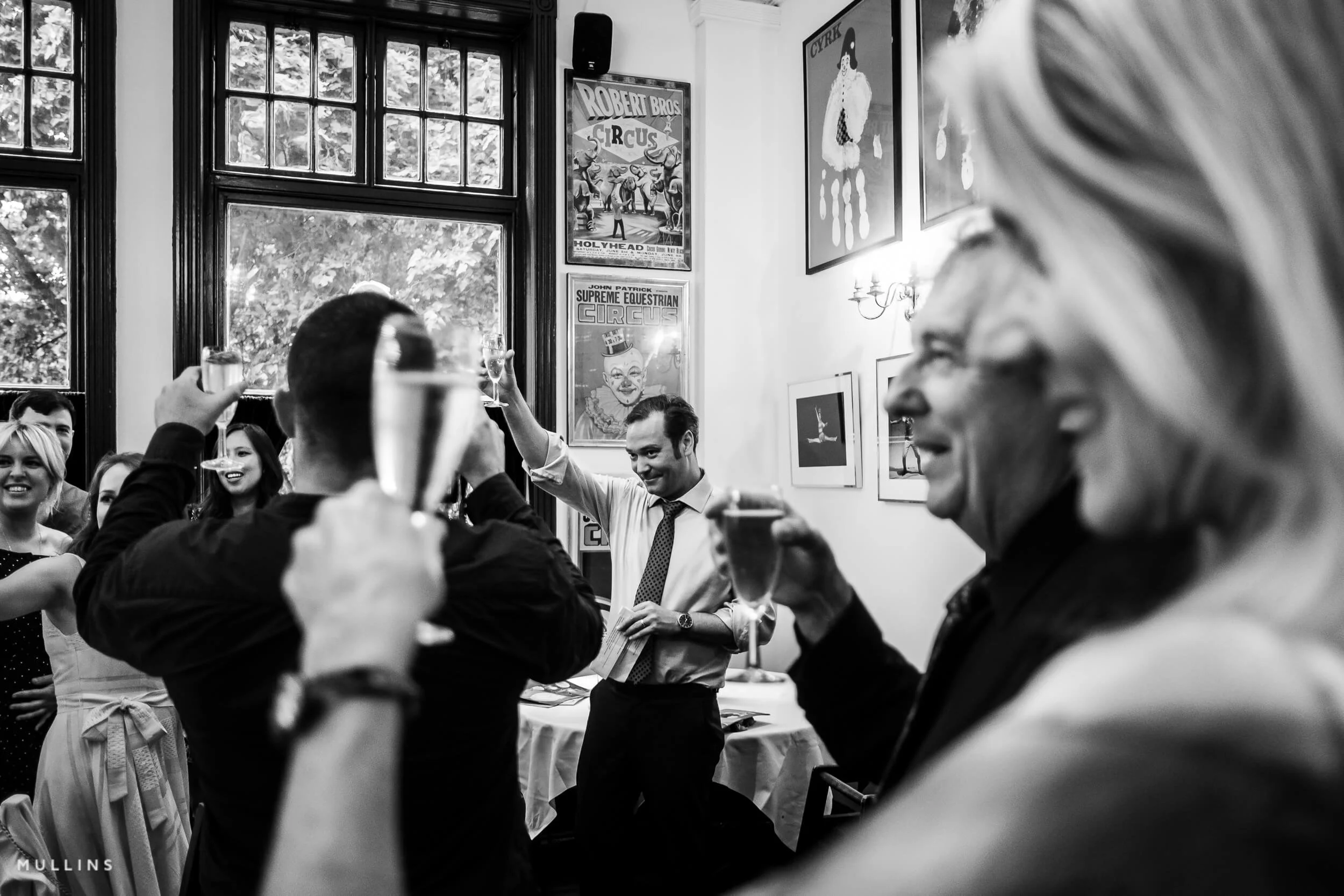 islington-town-hall-wedding-photography-107.jpg