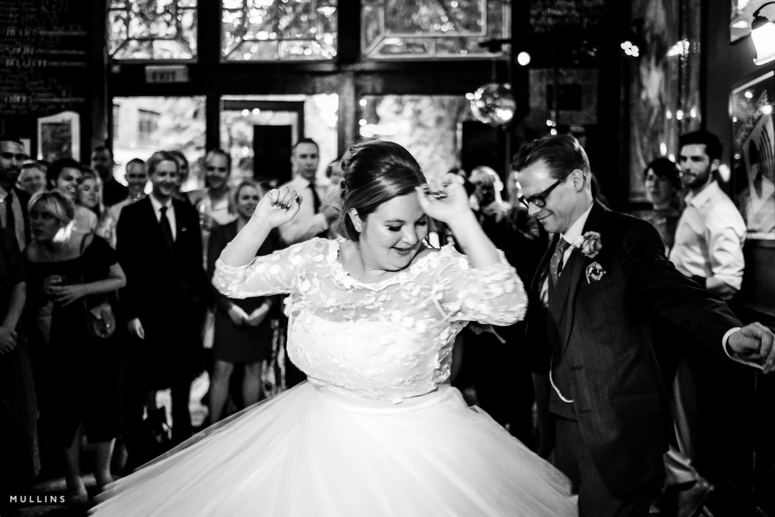 islington-town-hall-wedding-photography-130.jpg
