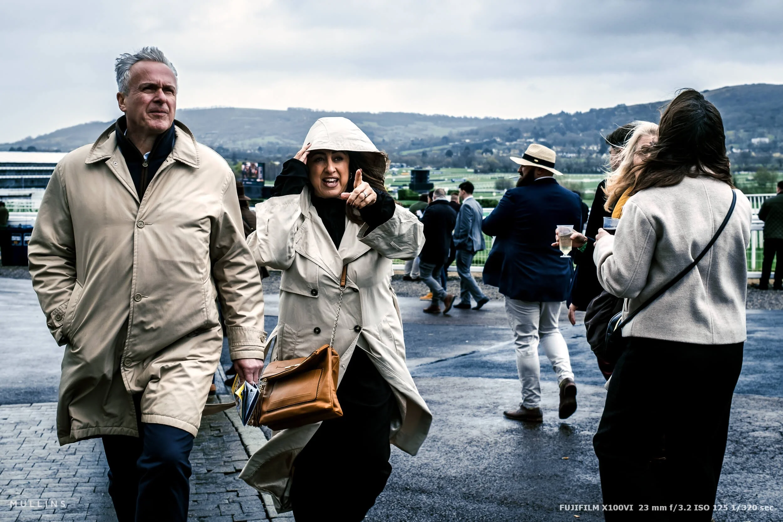 fujifilm-x100vi-cheltenham-festival-racegoers-11.jpg