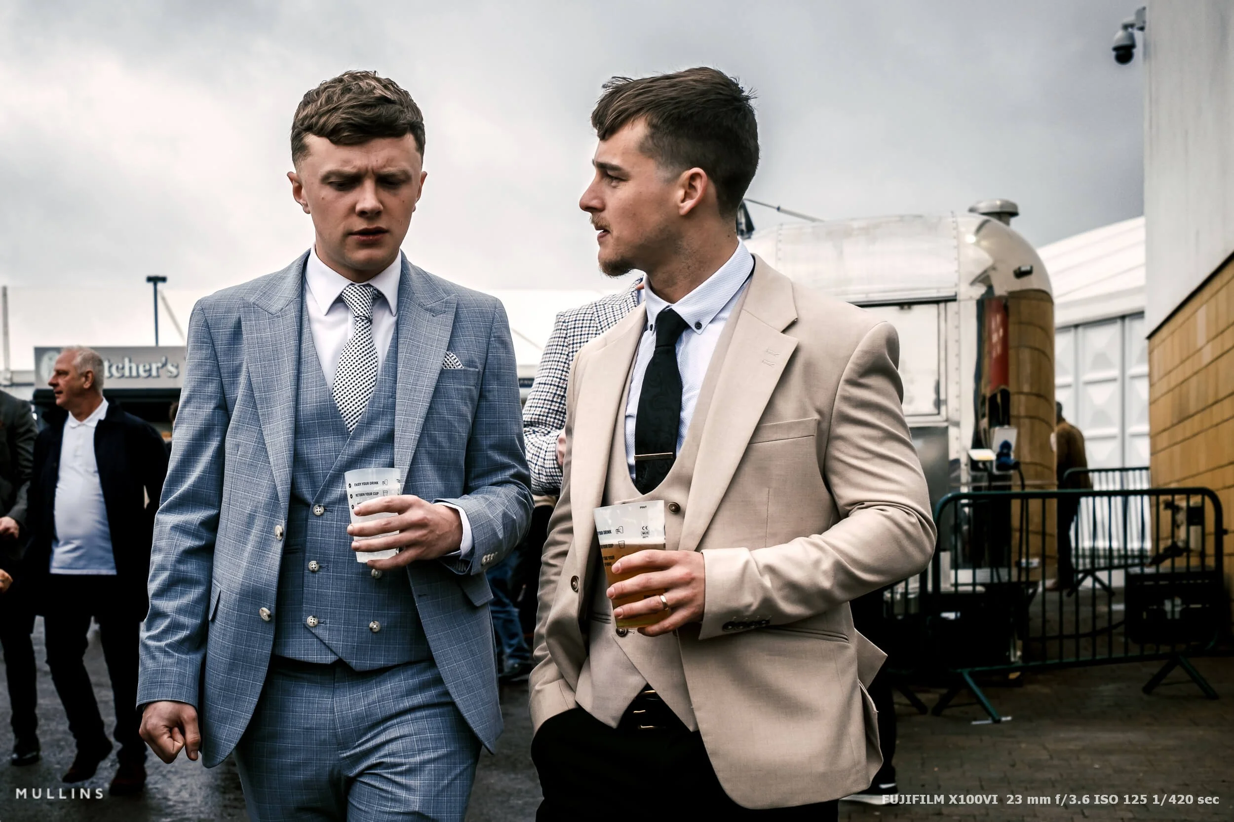fujifilm-x100vi-cheltenham-festival-racegoers-14.jpg