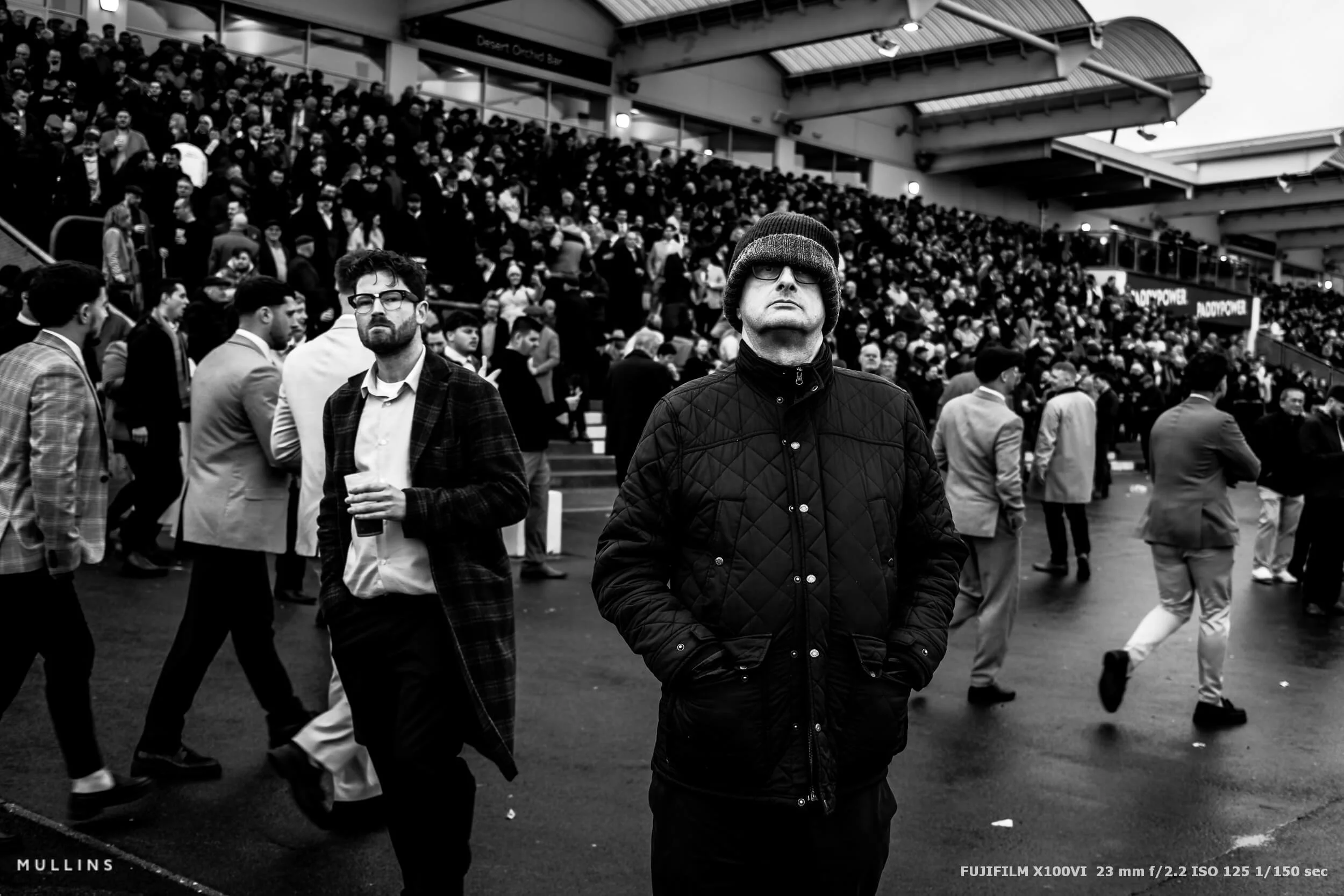 fujifilm-x100vi-cheltenham-festival-racegoers-50.jpg