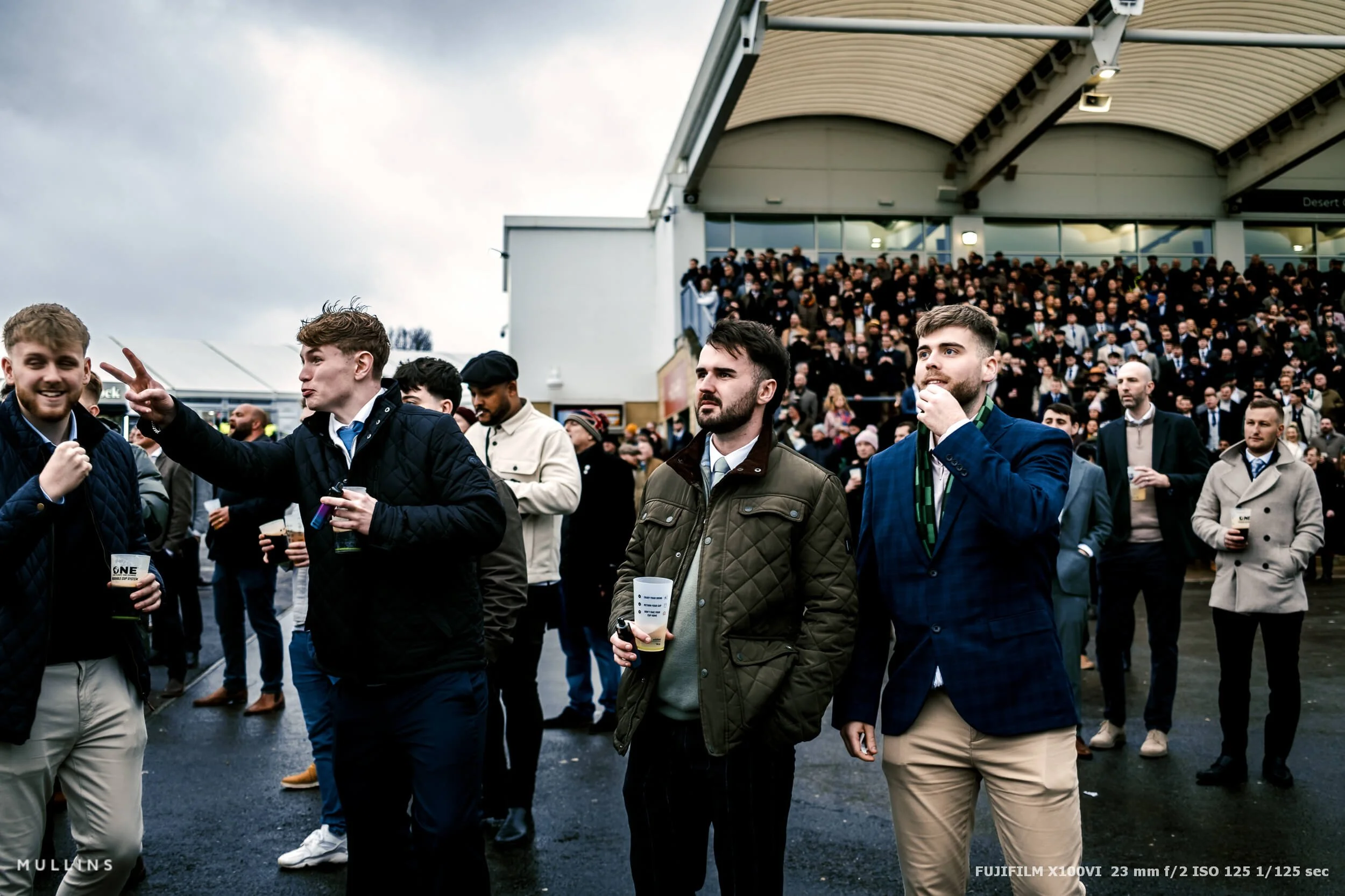 fujifilm-x100vi-cheltenham-festival-racegoers-60.jpg